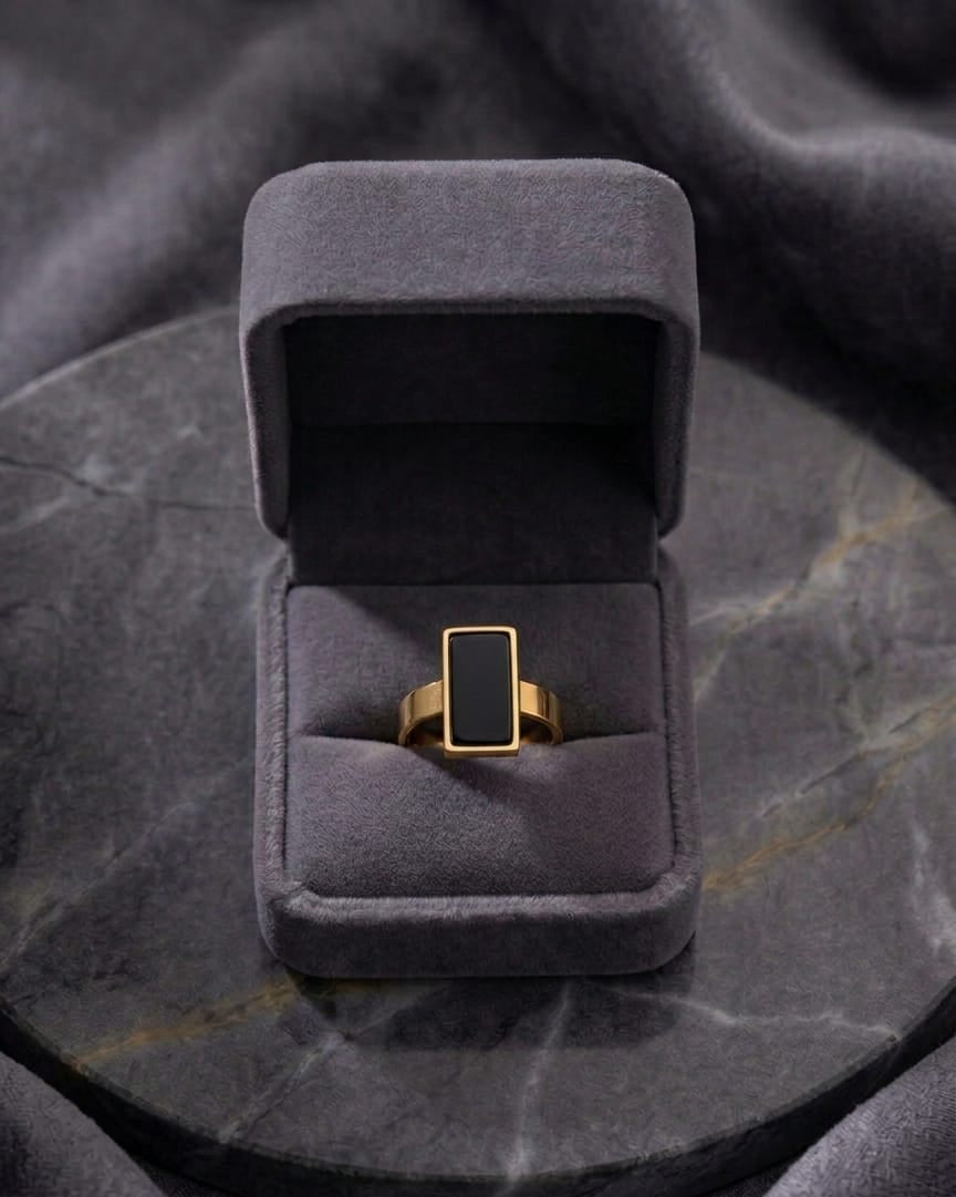 Stainless steel gold black stone ring (size 7)