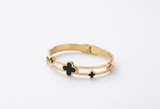 Stainless steel Gold handcuff with black clover