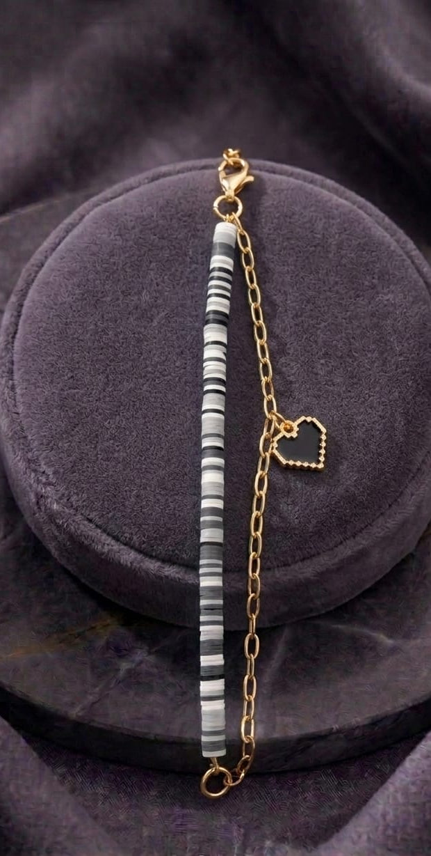 Beaded charm bracelet