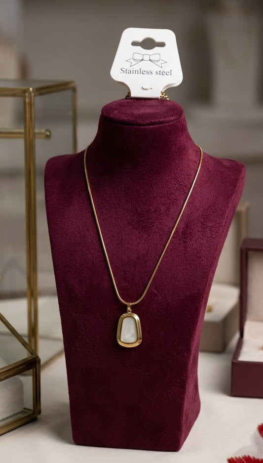 Stainless steel marble style pendant