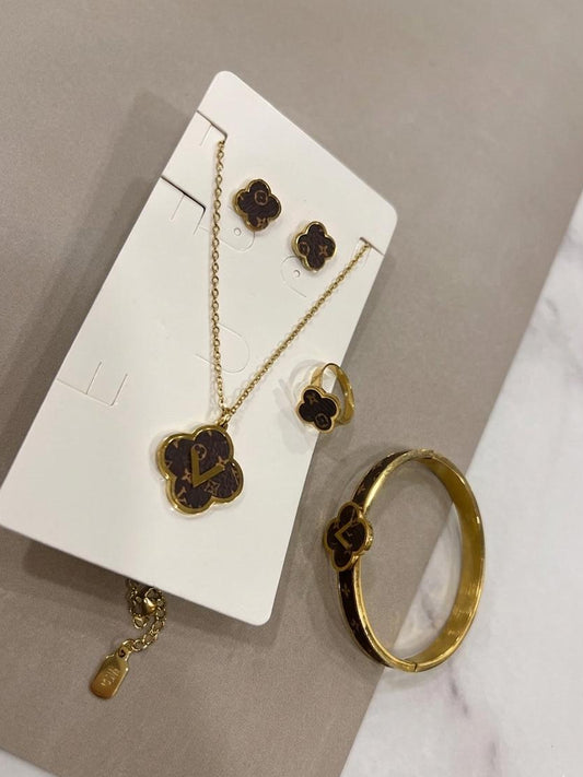 Stainless steel brown gold clover set